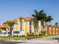 Quality Inn Airport - Cruise Port 