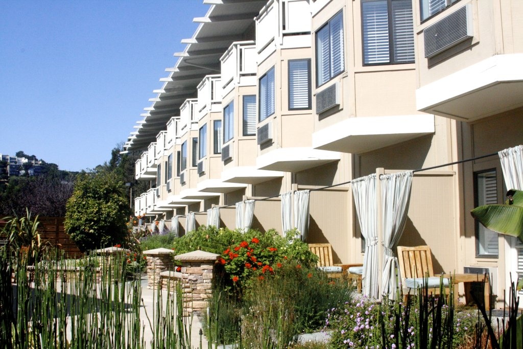 The Lodge at Tiburon 