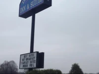 Designer Inn and Suites 