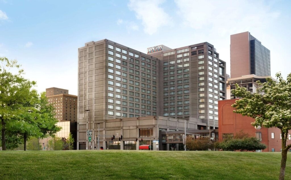Park Inn by Radisson Toledo 