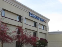 Baymont Inn & Suites - Traverse City 