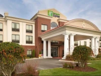 Holiday Inn Express - Tullahoma 