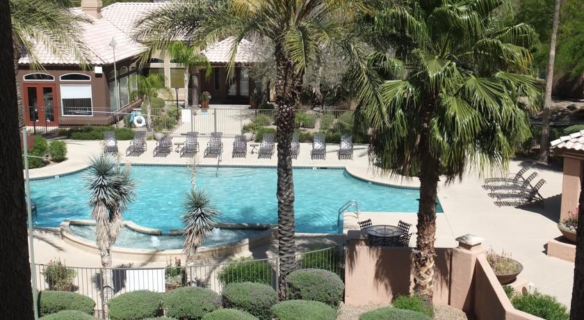 5400 East Williams Blvd. #7306 by Relax Accommodations 