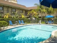 Key Inn and Suites 