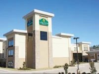 La Quinta Inn & Suites Tyler - University Area 