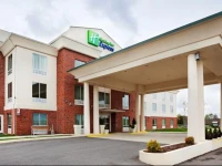 Holiday Inn Express White House 2*