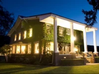 Warm Springs Inn & Winery 