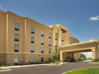 Hampton Inn Uvalde 3*