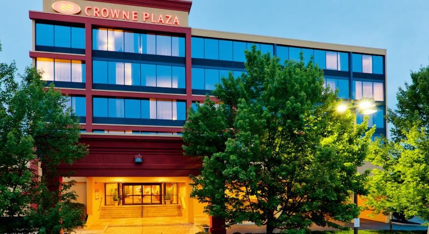 Crowne Plaza Hotels & Resorts Reading 
