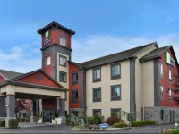 Holiday Inn Express Vancouver North 