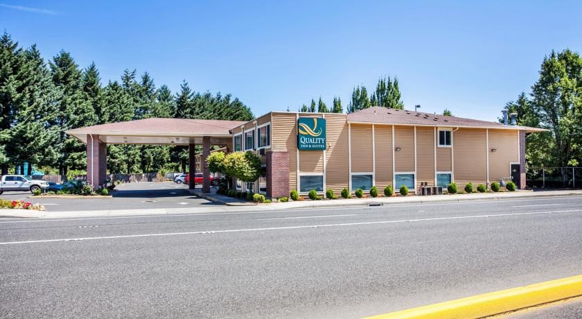 Quality Inn and Suites Vancouver - Salmon Creek 