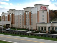 Hampton Inn & Suites Pittsburgh-Meadow Lands 