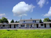Appalachian Motel 2*