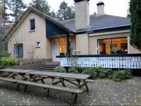 De grove den 
