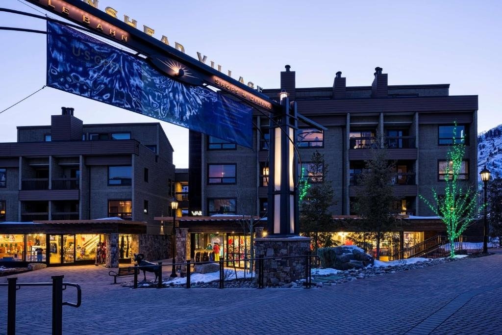Destination Resorts Vail Collection 