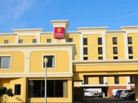 Clarion Inn & Suites Virginia Beach 