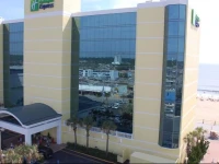 Holiday Inn Express Hotel & Suites Virginia Beach Oceanfront 