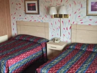 MacThrift Motor Inn 