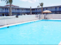 Seashire Inn & Suites 