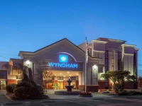Wyndham Visalia 