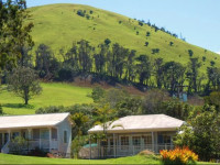Jacaranda Inn
