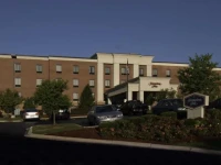 Hampton Inn Detroit-Novi at 14 Mile Road 