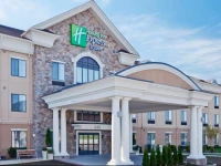 Holiday Inn Express Hotel & Suites Warminster-Horsham 