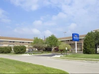 Baymont Inn and Suites Warren 