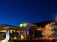 Holiday Inn Express Hotel & Suites Waterford 