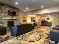 Cobblestone Inn & Suites Waverly 