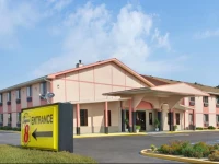 Super 8 - Waycross 