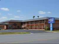 Deluxe Inn and Suites Weslaco 