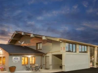 Days Inn West Allis/Milwaukee 