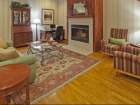 Country Inn & Suites By Carlson West Bend 