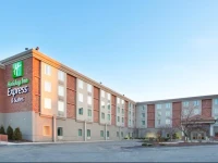 Holiday Inn Express and Suites Pittsburgh West Mifflin 