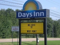 Days Inn - West Point 