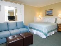Breezeway Resort 