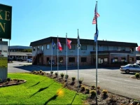 Lake Inn, Smith Mountain Lake 