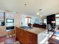 Jaeger Beach House 