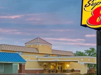 Super 8 Denver West 