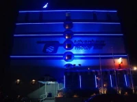 Adventurer Oceanfront Inn 