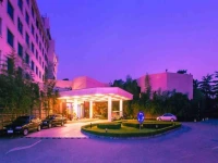 Grand Skylight Gardens Hotel Shanghai 5*