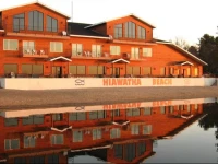 Hiawatha Beach Resort 