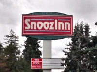 Snooz Inn 