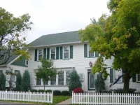 Grapevine House 
