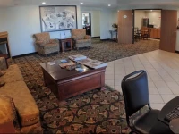 Super 8 Winfield/Quail Ridge Area 