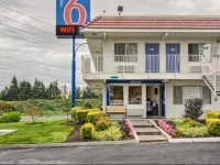 Motel 6 Everett South 