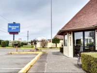 Rodeway Inn - Woodland 