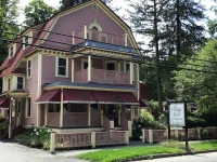 The Village Inn of Woodstock 