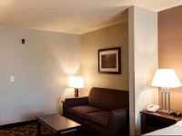 Holiday Inn Express & Suites Yankton 